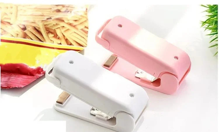 Kitchen Handheld Snack Sealer Snack Bag Clips Plastic Bag Sealer For Freshness Machine Package Sealer Food Bag Closure Packing
