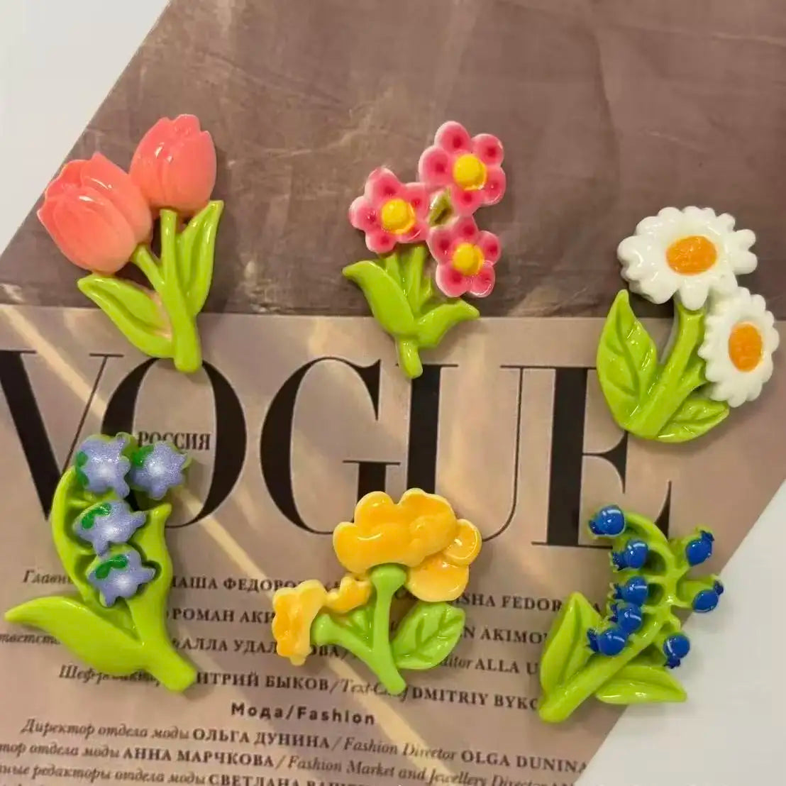 6/12pcs Floral and Insect Resin Refrigerator Magnets - Decorative Magnets for Refrigerators, Kitchens, and Whiteboards
