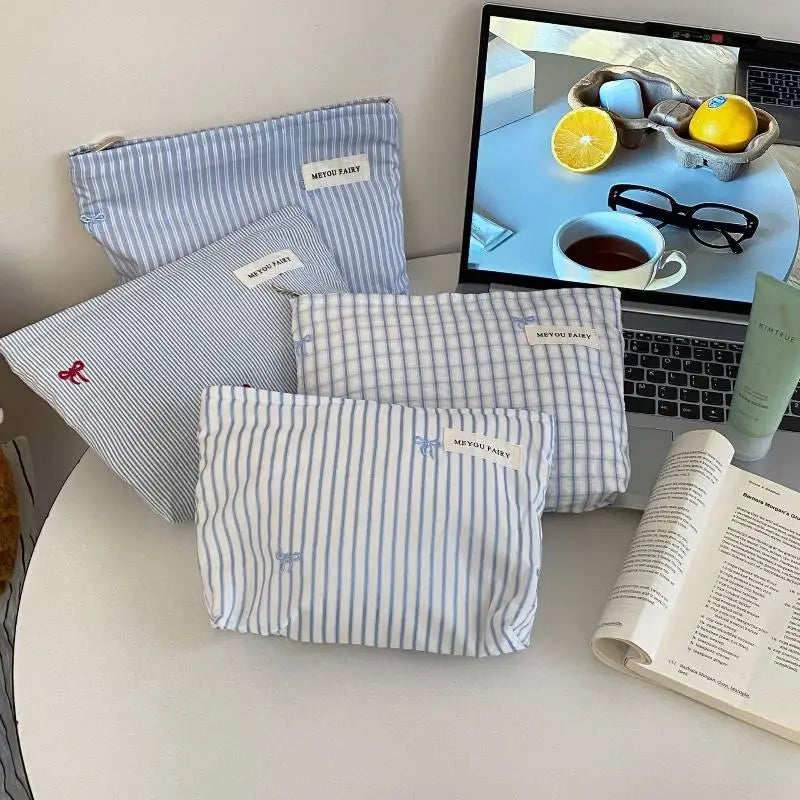 Light Blue Striped Bow Cosmetic Bag, Women Travel Makeup Organizer With Zipper, Multi-Use Toiletry Pouch
